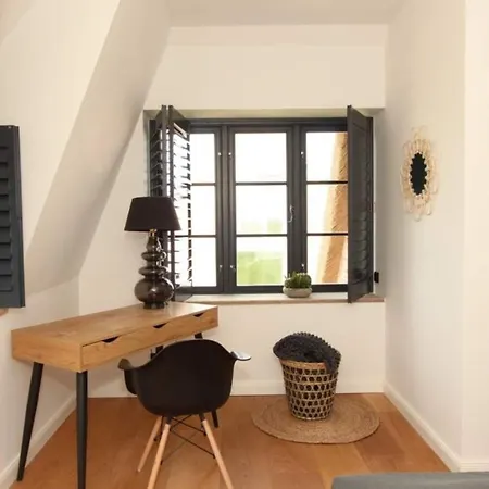 Reethues Am Schlossgut Gross Schwansee