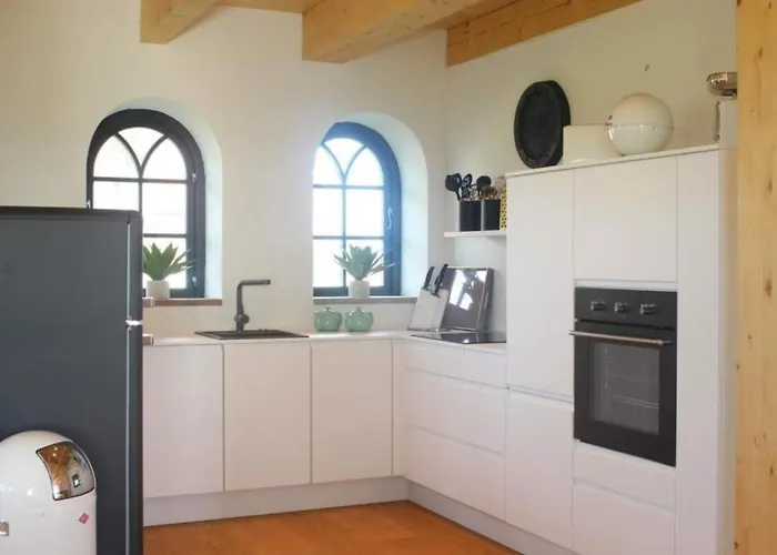 Holiday home Reethues Am Schlossgut