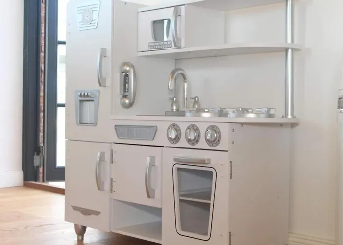 Semesterbostad Reethues Am Schlossgut *