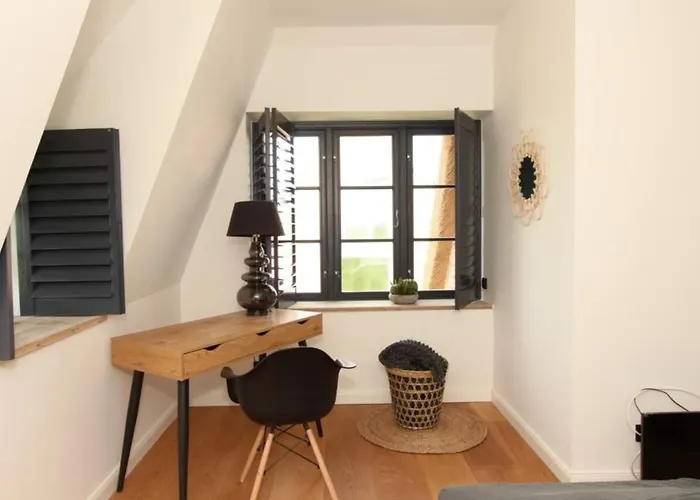 Reethues Am Schlossgut Gross Schwansee